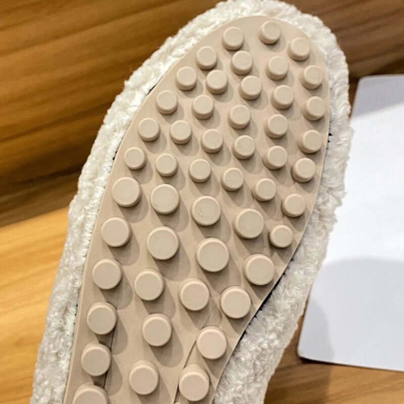 shoes02_1080x_9f7e6763-ba82-4d98-9802-13c2cedd8900
